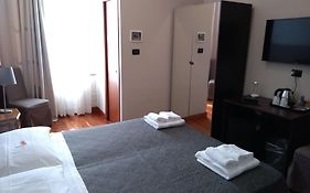 Hotel Twenty Nine